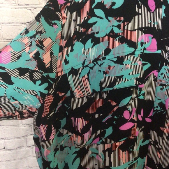 Boutique Brand women’s 2X plus long sleeves button front top flap pocket blouse - Picture 9 of 10